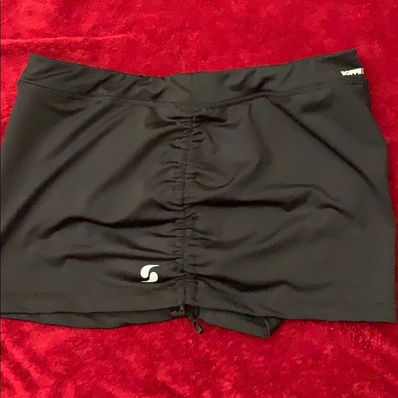 Skort - Picture 3 of 7